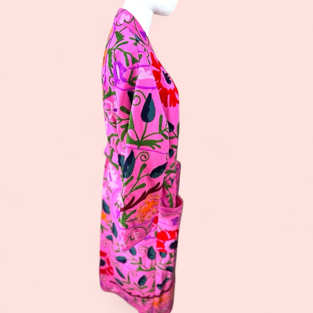 Handmade embroidered The Suzanna size LGE-XXL Kimono/Robe‎ with belt - Picture 4 of 15